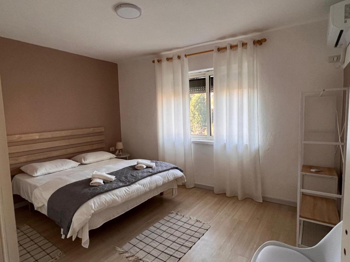 Centre Apartment In Shkodër エクステリア 写真